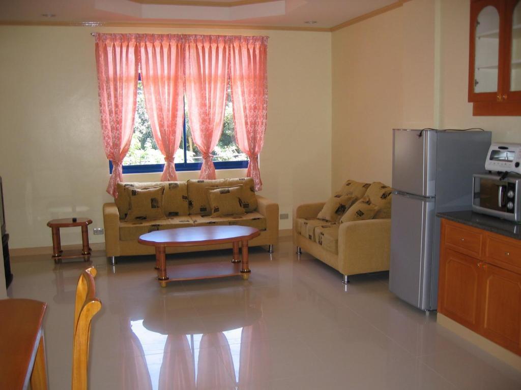 Dumaguete Springs Apartment Dumaguete City Habitación foto