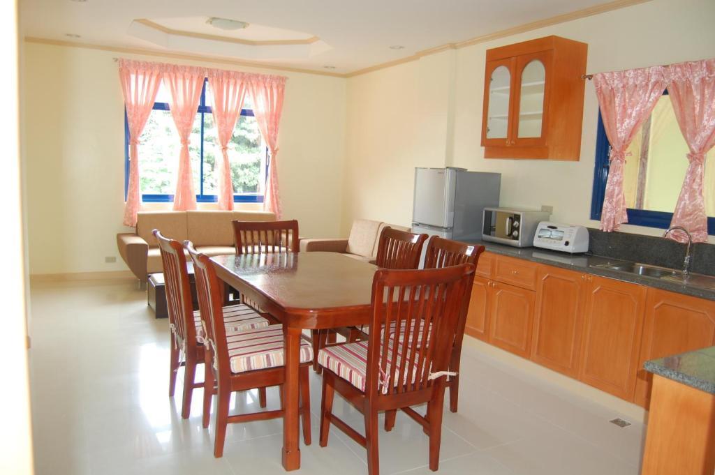 Dumaguete Springs Apartment Dumaguete City Habitación foto